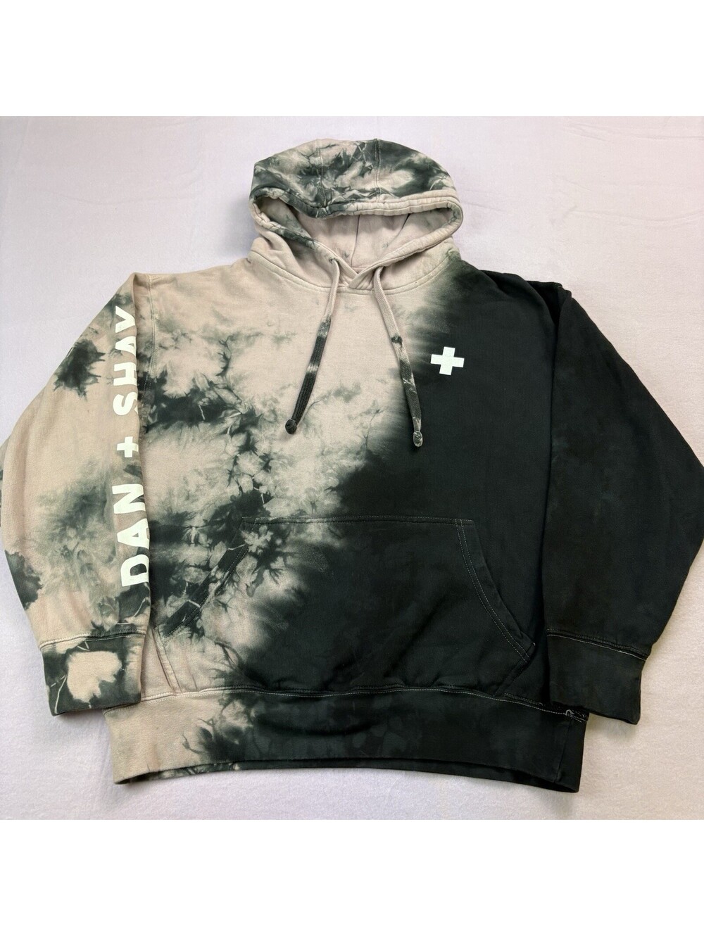Dan And Shay The Arena Tour Band Pullover Hoodie Size Medium Pink Black Tie Dye